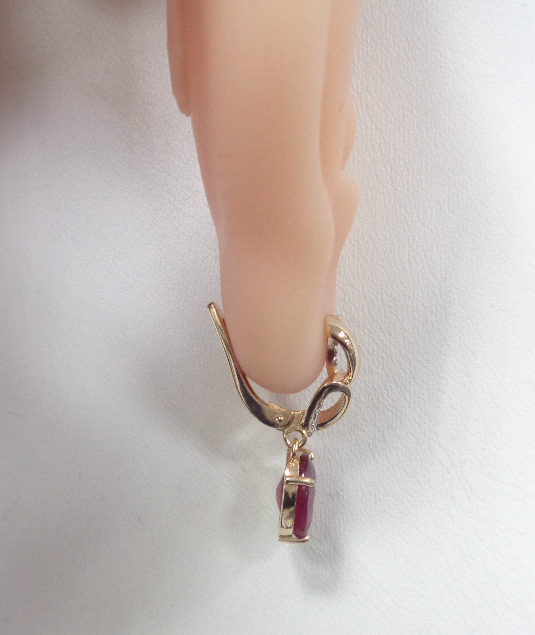 Серебряные серьги с рубинами